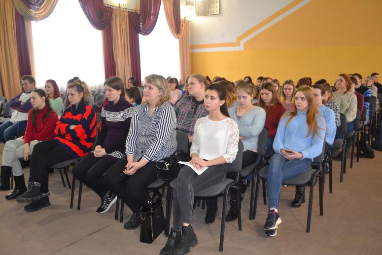 MEETINGS OF STUDENTS AND SPECIALISTS OF THE HOLDING HAVE A MUTUAL INTEREST