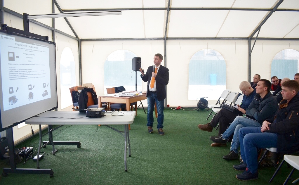 A SEMINAR WAS HELD BY AMAZONE FOR KALININGRAD FARMERS IN THE PREMISES OF THE AGRICULTURAL HOLDING COMPANY